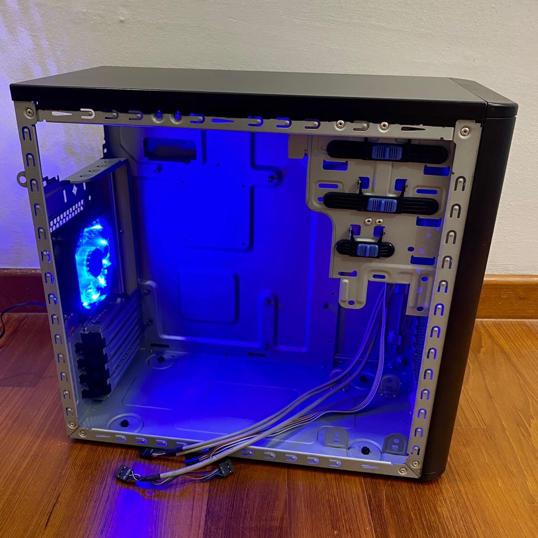 Computer Desktop PC CPU Case for MATX motherboard from Cooler Master ...