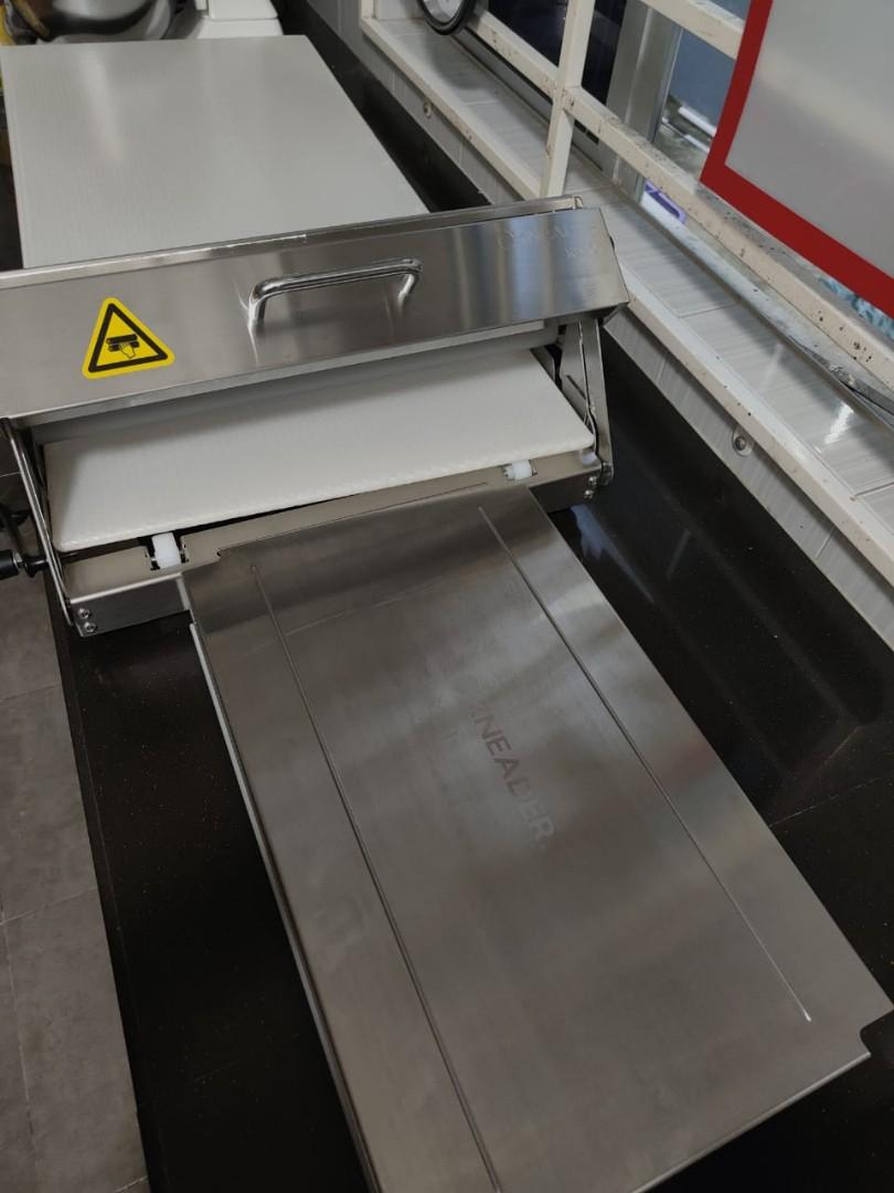 Folding Dough Sheeter Brod Taylor, 53 OFF