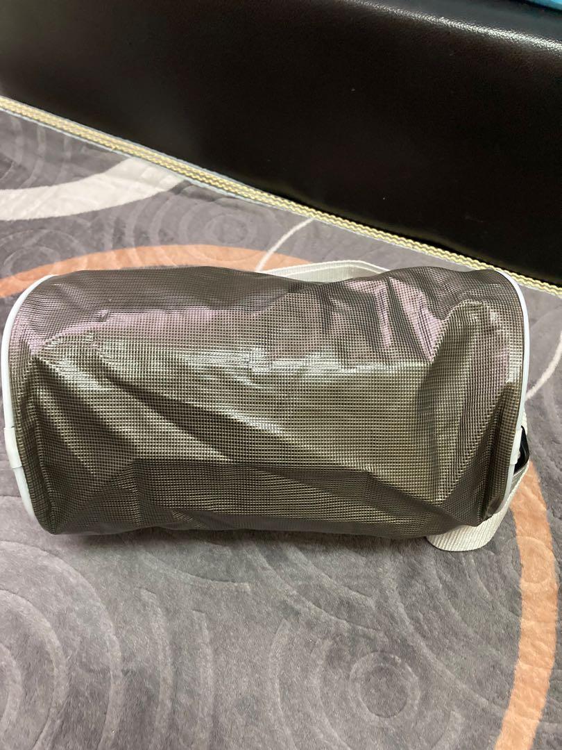 Everlast Mini Duffle/ Barrel Bag/ Shoulder bag sling bag/ duffle