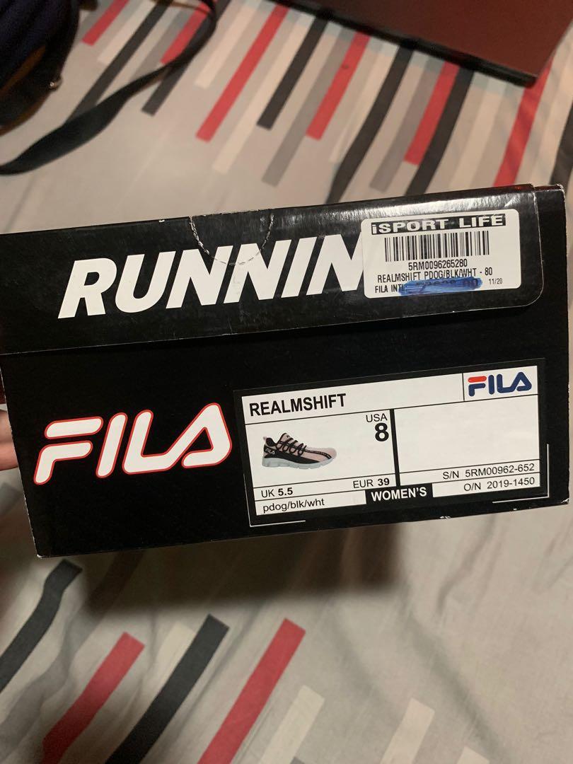 fila realm runner
