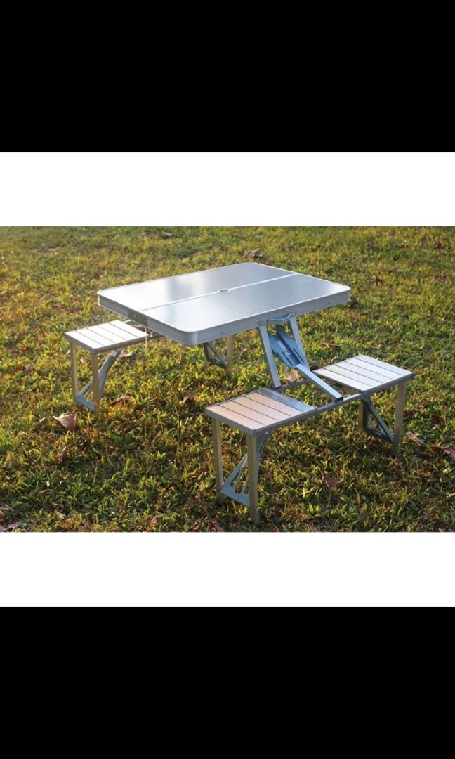 Foldable table and chairs for events rental, Sports Equipment, Hiking