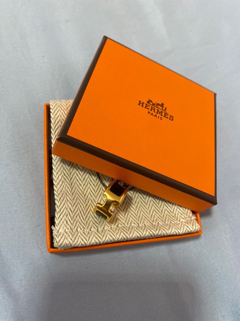 Hermes booklet gift card catalog, 名牌, 手袋及銀包- Carousell