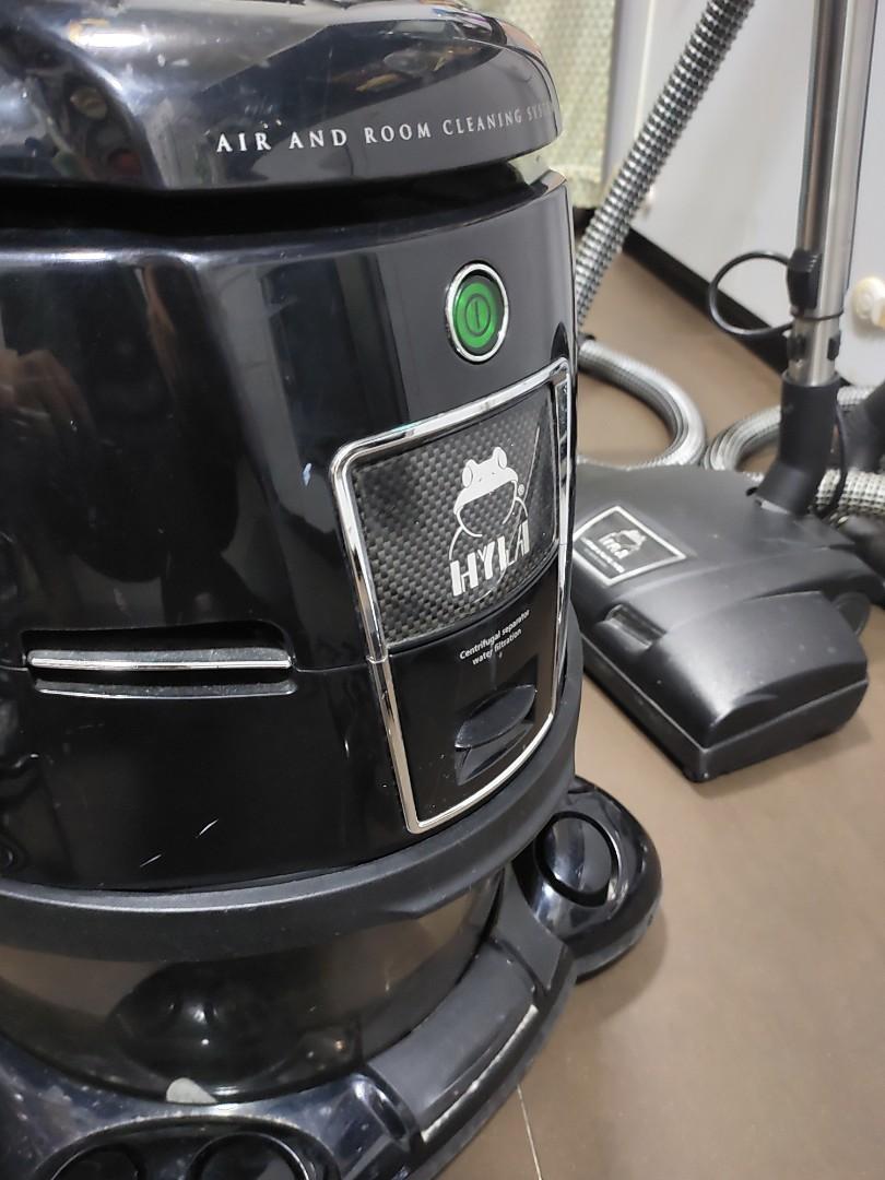 Hyla vacuum cleaner, TV & Home Appliances, Vacuum Cleaner