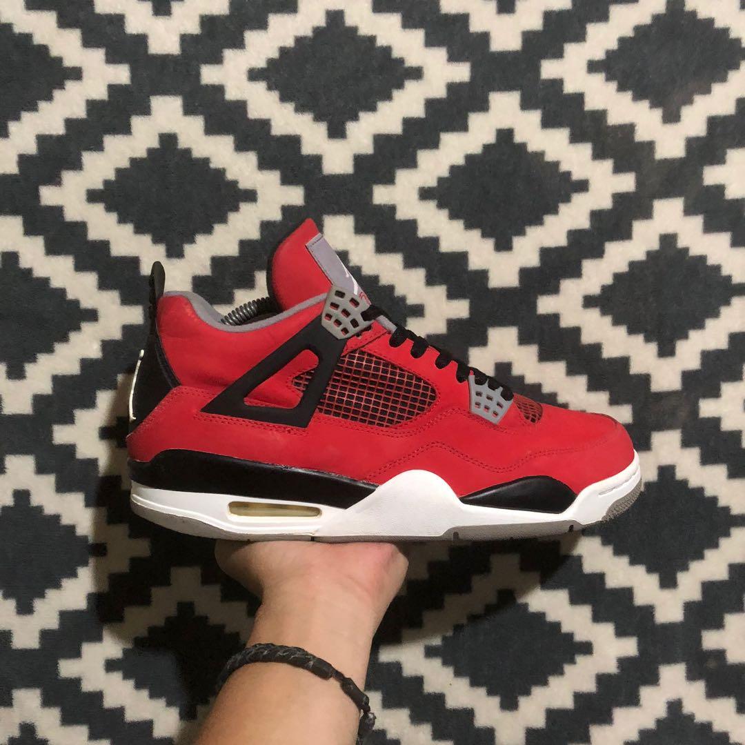 Jordan 4 Retro “Toro Bravo”, Men's 