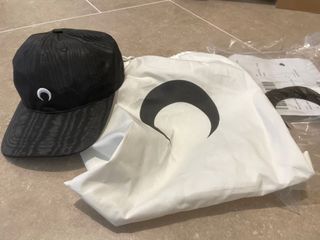 （分類：）位於 。 由 watchmie 提交（商品編號 1160194707，圖片 1）。簡介： 。