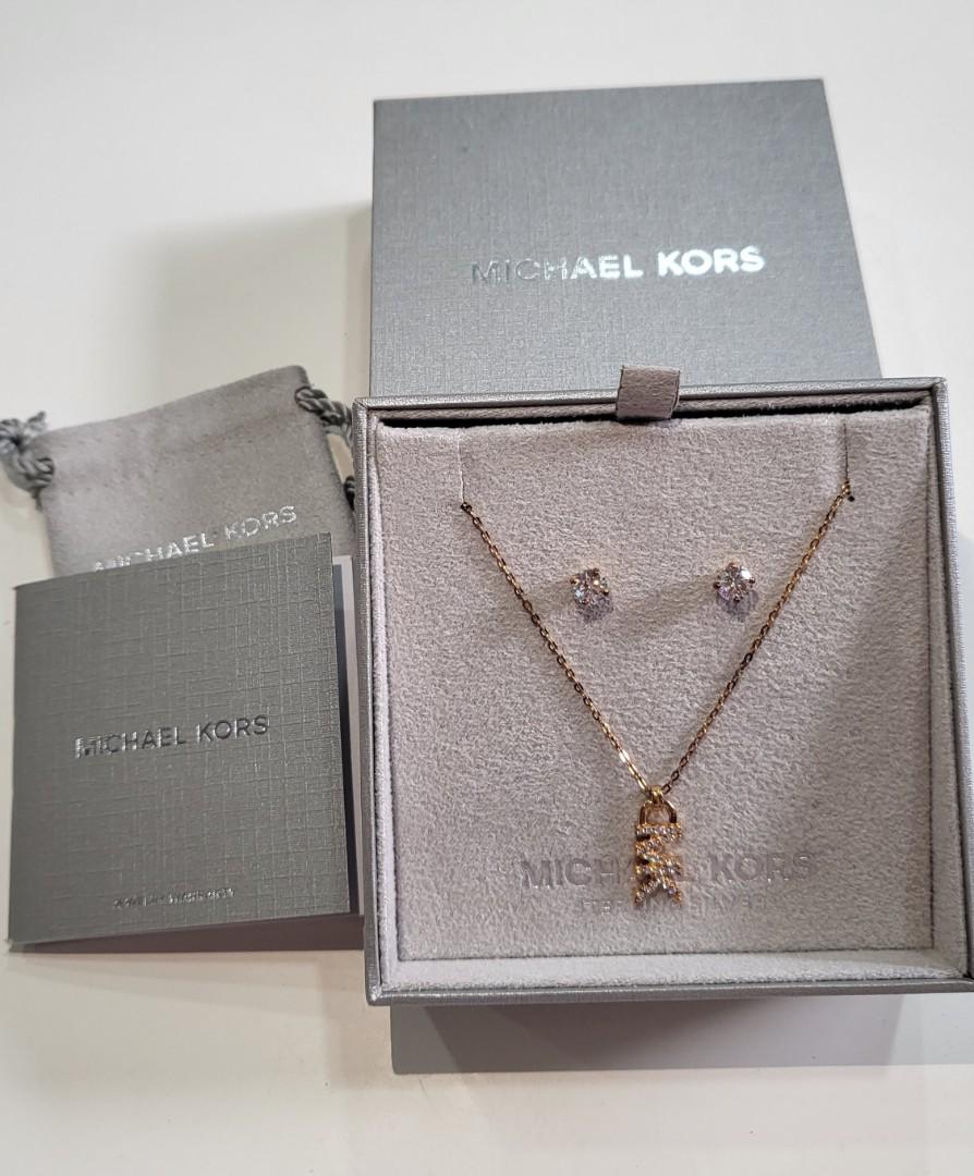michael kors jet set travel admiral