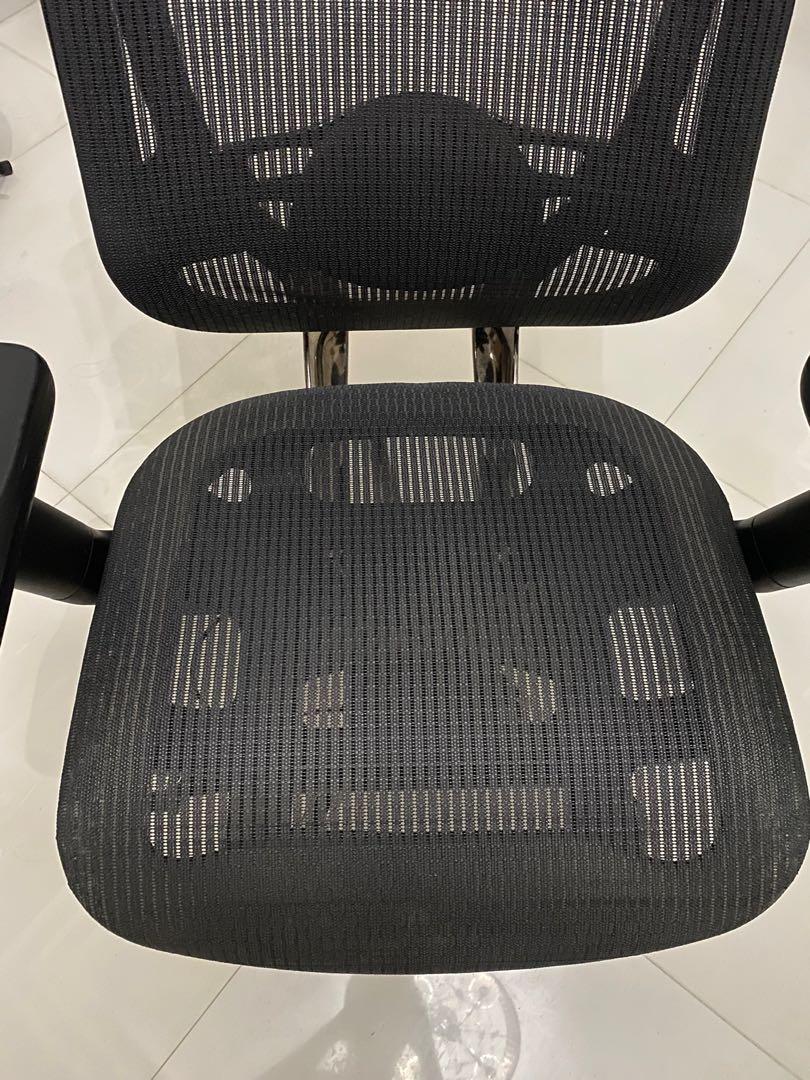 Neuechair obsidian Clearance