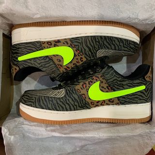 (Category: ) located in . Submitted by sojithrift_ (Listing ID 1160145569, Image 1). Description: .