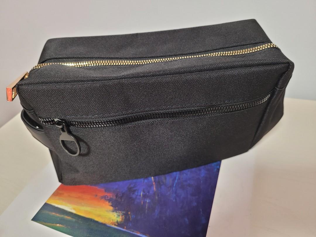 Paco rabanne 2025 toiletry bag