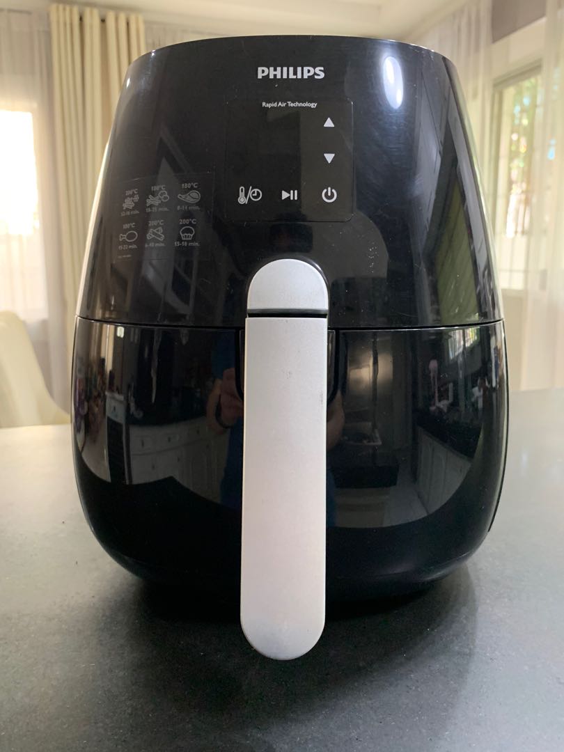 Philips Digital Air Fryer HD 9230, TV & Home Appliances, Kitchen