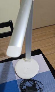Philips LED lamp for sale!