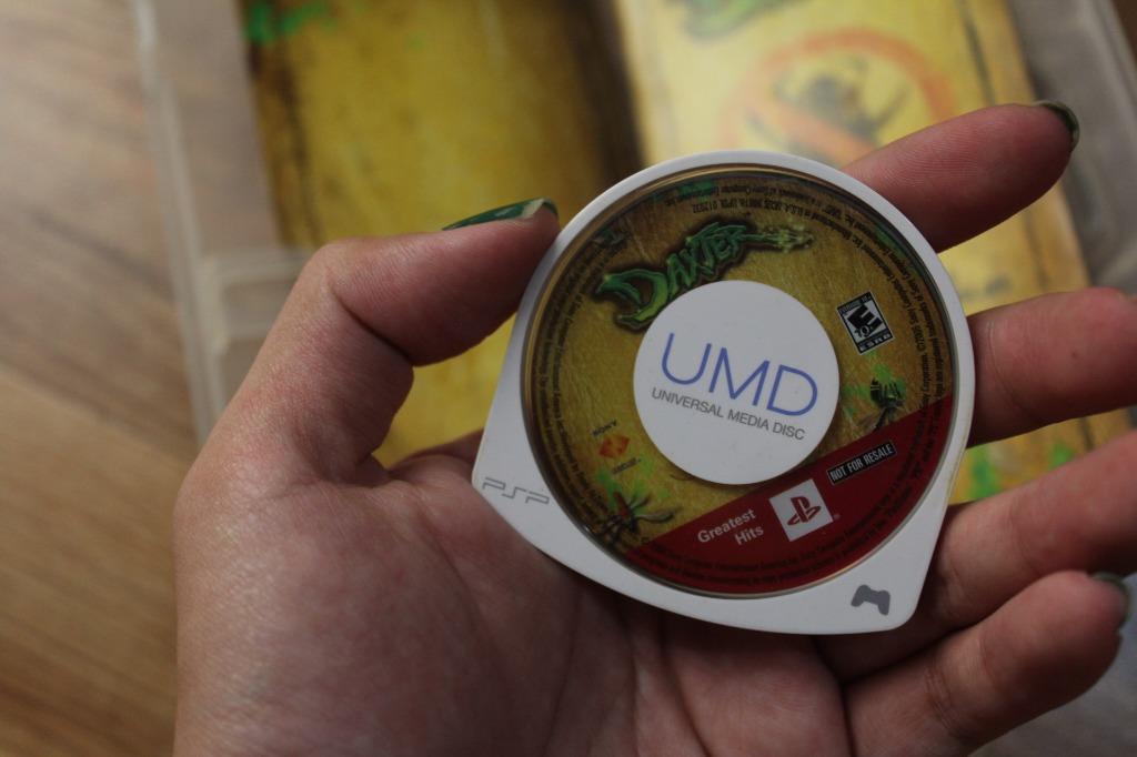 (PSP UMD) Daxter Video Game for Playstation Portable (Category: PlayStation) located in Cabiao. Submitted by settomun (Listing ID 1160144816, Image 3). Description: Daxter is a platform video game developed by Ready at Dawn and published by Sony Computer Entertainment on the PlayStation Portable on March 14, 2006. A spin-off of the Jak and Daxter series, Daxter takes place during the 2-year timeskip occurring during the opening cutscene of Jak II