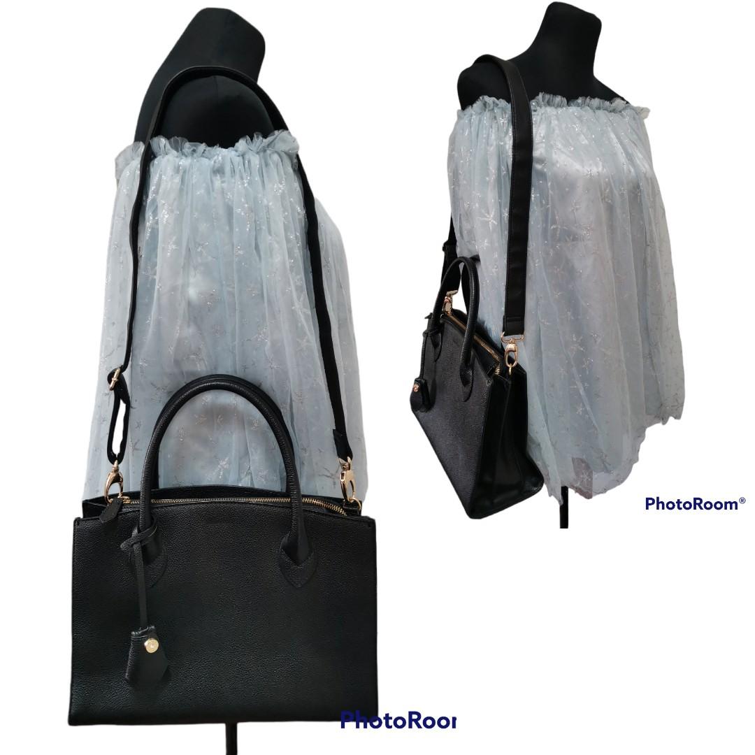 SAMANTHA THAVASA 2 WAY STRUCTURED LEATHER BAG (REPLACED SLING) (Category: Luxury Bags & Wallets) located in Cavite. Submitted by appliquetrends (Listing ID 1160137337, Image 2). Description: AUTHENTIC SAMANTHA THAVASA 2 WAY STRUCTURED LEATHER BAG (REPLACED SLING STRAP) ° Made in Korea ❤️ Php 1,900 ❤️ You are viewing an authentic PREOWNED item, thus expect signs of usage. Item is priced based on its physical condition. Kindly manage your expectati
