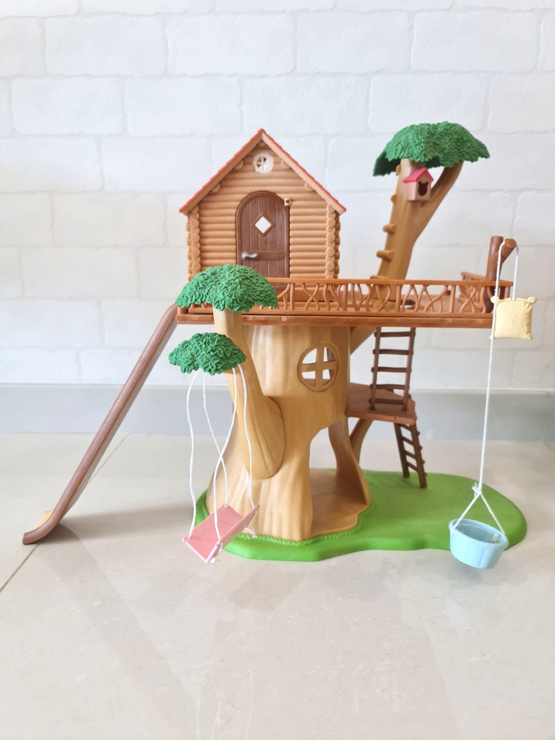 Sylvanian Families Treehouse Doll House, Hobbies & Toys, Toys & Games