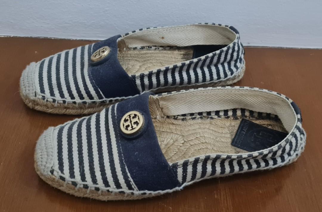 Tory Burch Beacher Striped Canvas Espadrilles, Women's Fashion, Footwear,  Flats & Sandals on Carousell