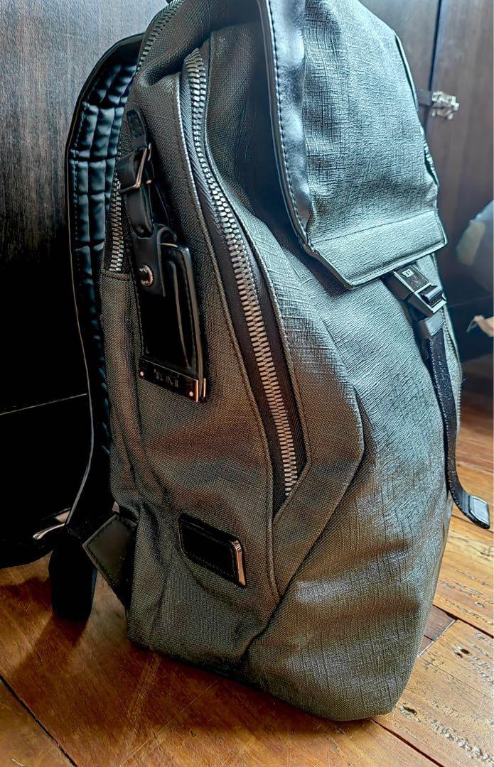 Tumi dresden outlet flap backpack