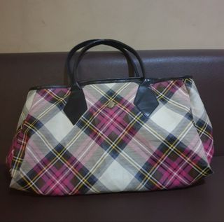(Kategori: ) berada di . Dikirim oleh thrifyofjuly (ID iklan 1160238249, Gambar 1). Deskripsi: .
