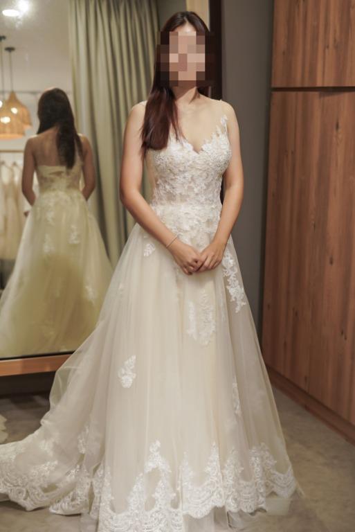 White Lace Wedding Gown