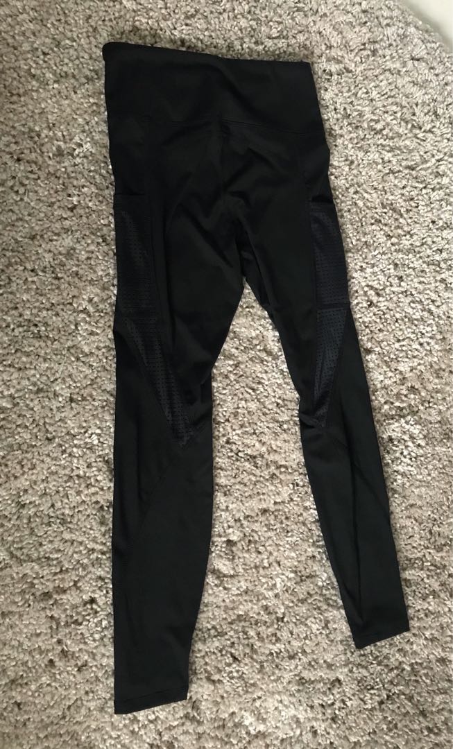 BN Yoga Pants, Women's Fashion, Activewear on Carousell