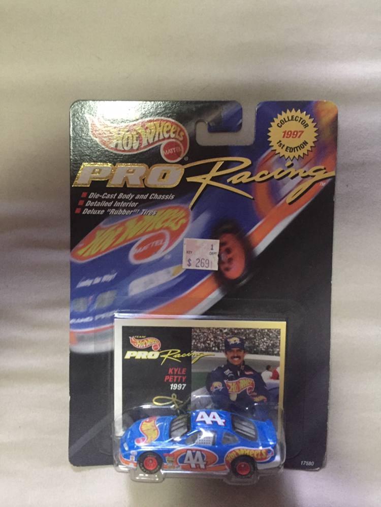 Hot wheels pro racing 1997 price guide new arrivals