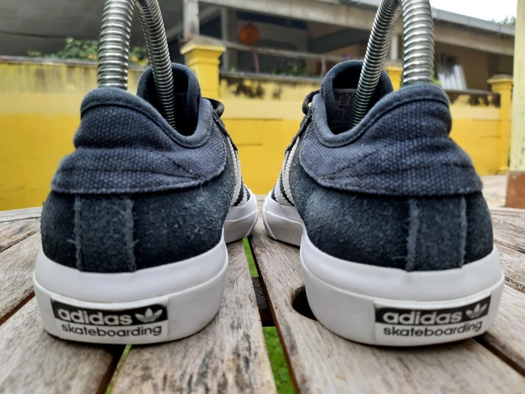 Adidas matchcourt 2025 sb