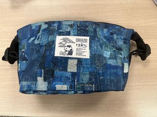 （分類：）位於 。 由 crystalcywoo 提交（商品編號 1160455006，圖片 1）。簡介： 。