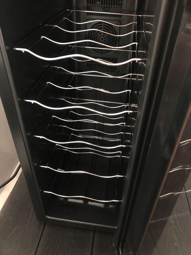 Aerogaz Wine Chiller, TV & Home Appliances, Kitchen Appliances, Wine