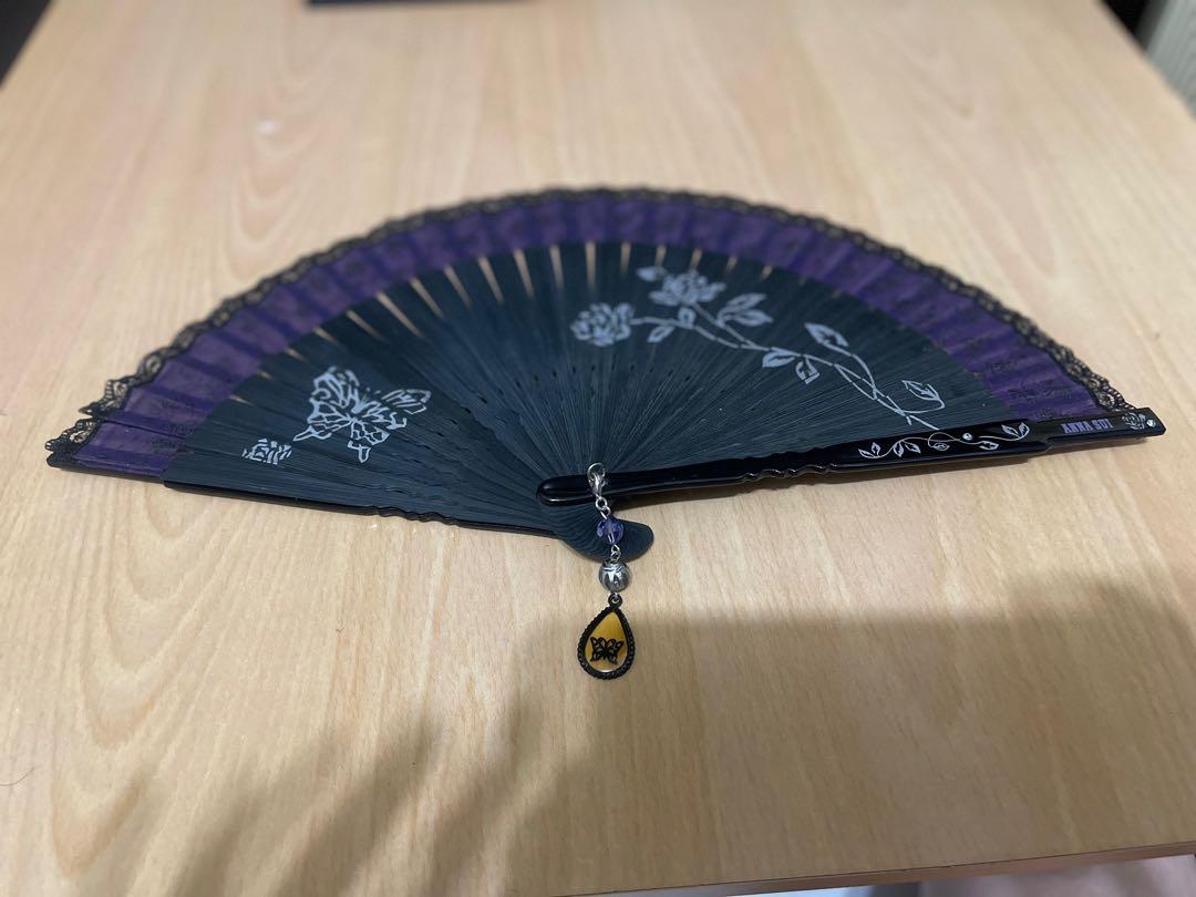 Anna sui 扇子 全新