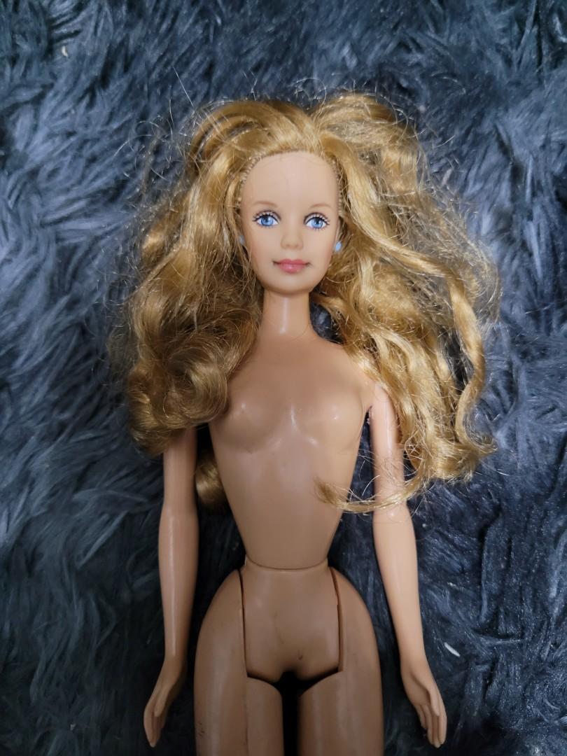 Strawberry 2025 blonde barbie