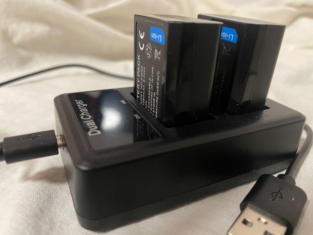 Sony A6400 camera battery &charger (just open and test only