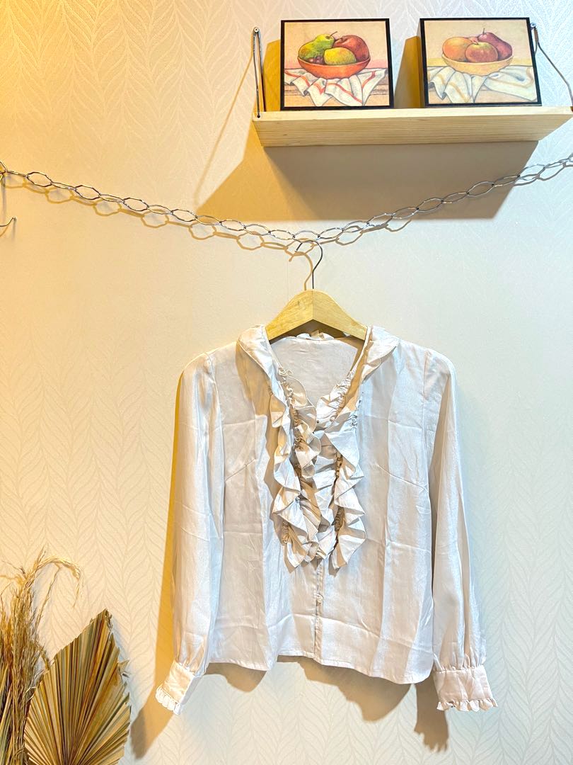 Beige BW Long Sleeve Cute Korean Ruffle 