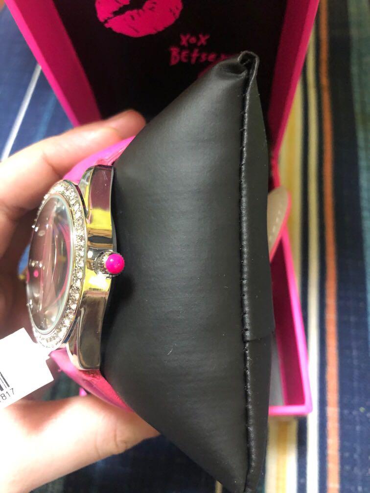 BETSEY JOHNSON WOMENS WATCH (Category: Women's Watches) located in Pasig City. Submitted by malelate (Listing ID 1160363600, Image 2). Description: BETSEY TIME XOX WATCH PINK BJW051 • AUTHENTIC / ORIGINAL. Money back if proven fake •BRAND NEW. with its original tag. locked pa siya :) •Super pretty, and cute! •Perfect for someone na mahilig sa sparkly things like me. hehe, bought it for myself talaga, but i had alot. so selling excess :) •pwede pa