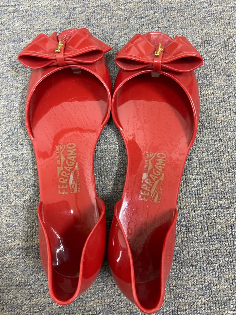 Ferragamo cheap outlet
