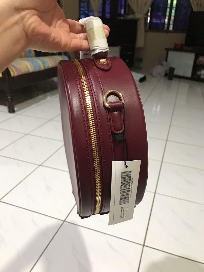 Christy ng round bag 2025