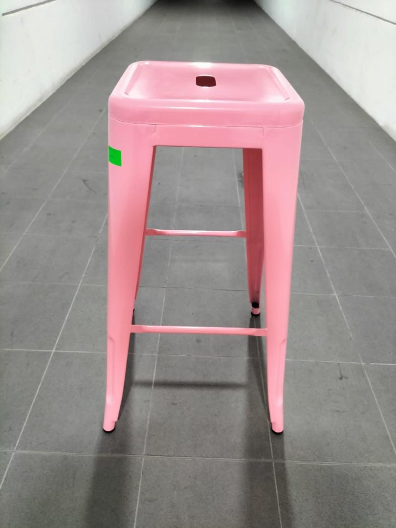 Pink metal bar discount stool