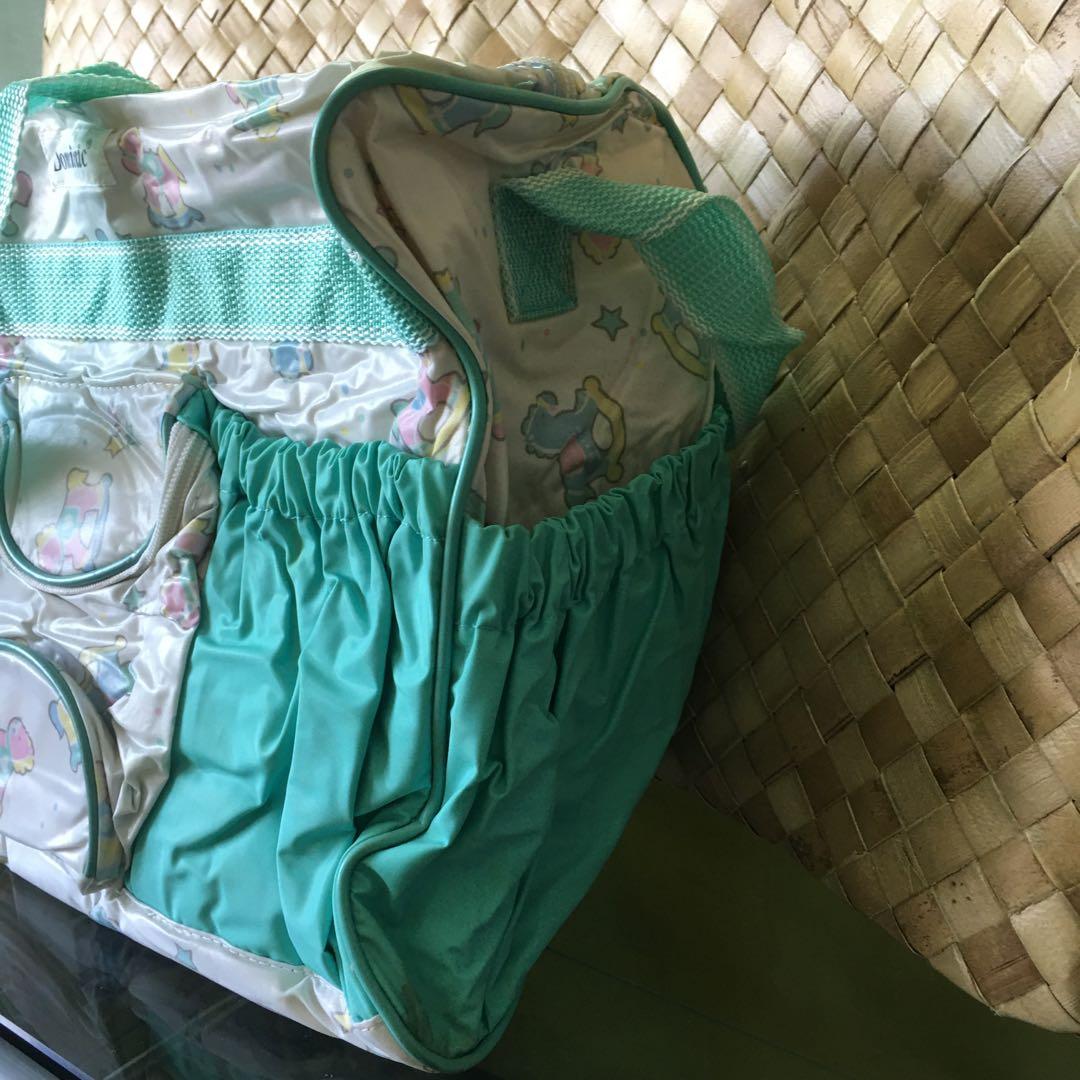Green Baby Bag (Category: Other Babies Going Out Needs) located in Manila. Submitted by thebookclubz (Listing ID 1160399662, Image 3). Description: Baby diaper bag Has pockets for bottles Comes with a changing mat for changing outside .