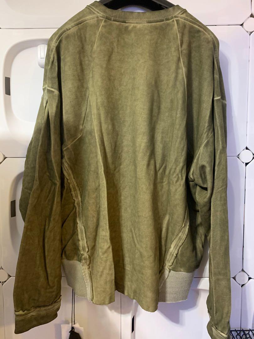 HAMCUS （分類：外套及戶外衣服）位於 Hong Kong。 由 28boo 提交（商品編號 1032272569，圖片 4）。簡介： OLIVE DYED GEO-CUT PULLOVER Size L Chest 67 Length 69。