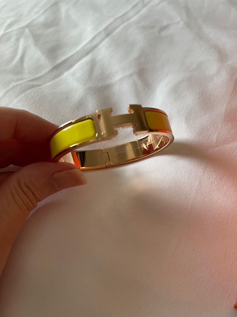 Hermes Clic Clac PM size (Category: Luxury Accessories) located in Makati City. Submitted by mnlbeautyboutique (Listing ID 1160344622, Image 3). Description: Brand new Comes complete PM size rare to find always sold out Beautiful yellow color Much prettier in actual .