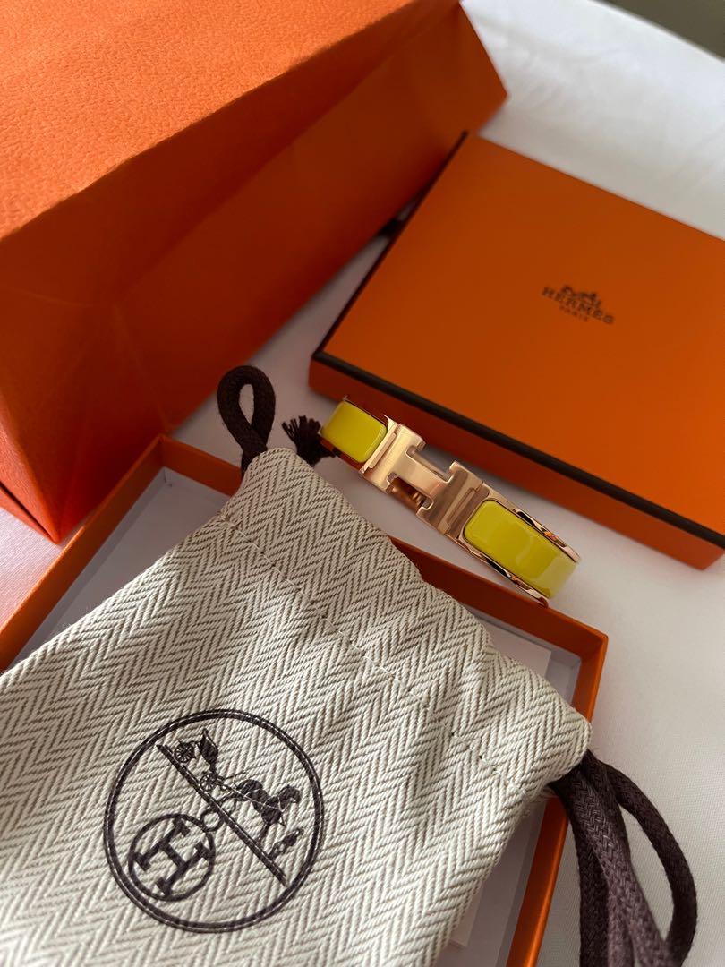 Hermes Clic Clac PM size (Category: Luxury Accessories) located in Makati City. Submitted by mnlbeautyboutique (Listing ID 1160344622, Image 1). Description: Brand new Comes complete PM size rare to find always sold out Beautiful yellow color Much prettier in actual .