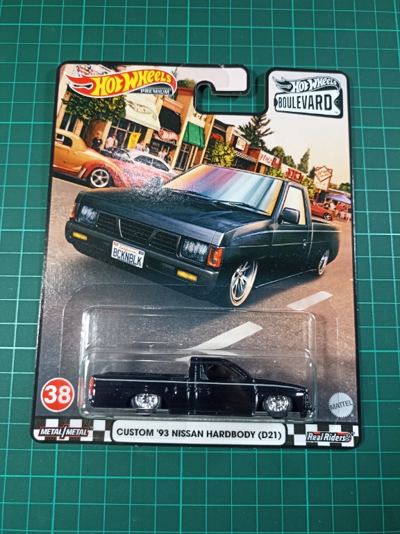 Hot Wheels Custom 93 Nissan Hardbody D21 Boulevard Car