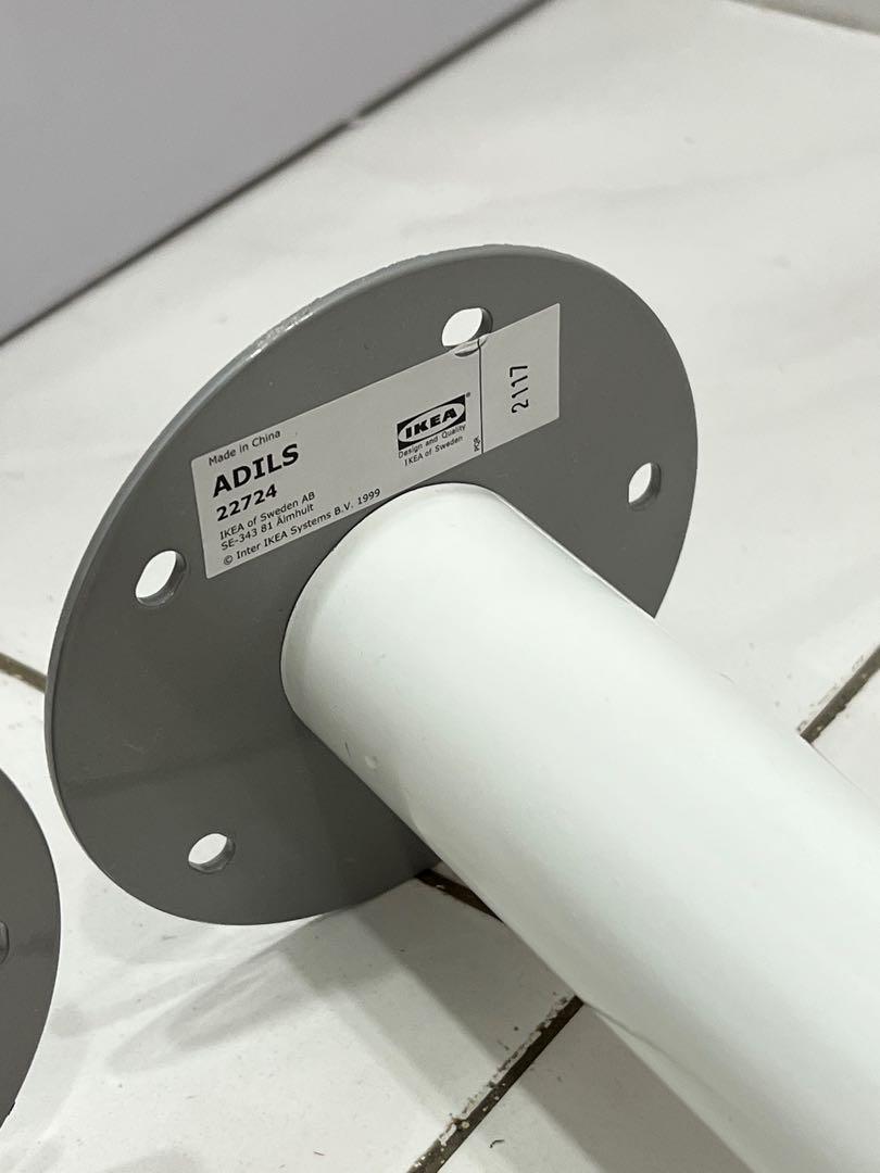 Ikea table screw shop on legs