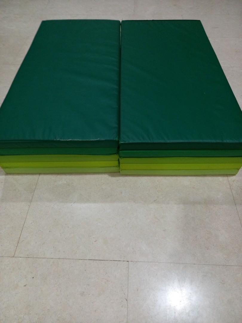 Ikea store folding mats