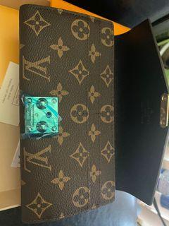 Long wallet