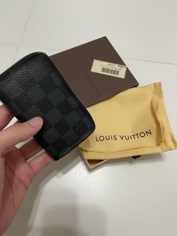 COIN PURSE, ZIPPY COIN PURSE VERTICAL Louis Vuitton. - Bukowskis