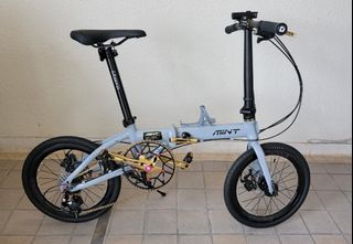 （分類：）位於 。 由 75moto 提交（商品編號 1160389004，圖片 1）。簡介： 。