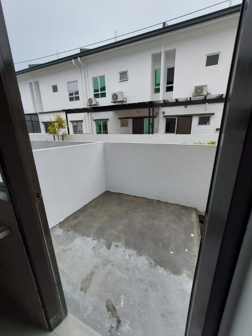 New Double Storey Rentak Perdana LBS Alam Perdana Puncak Alam Selangor ...