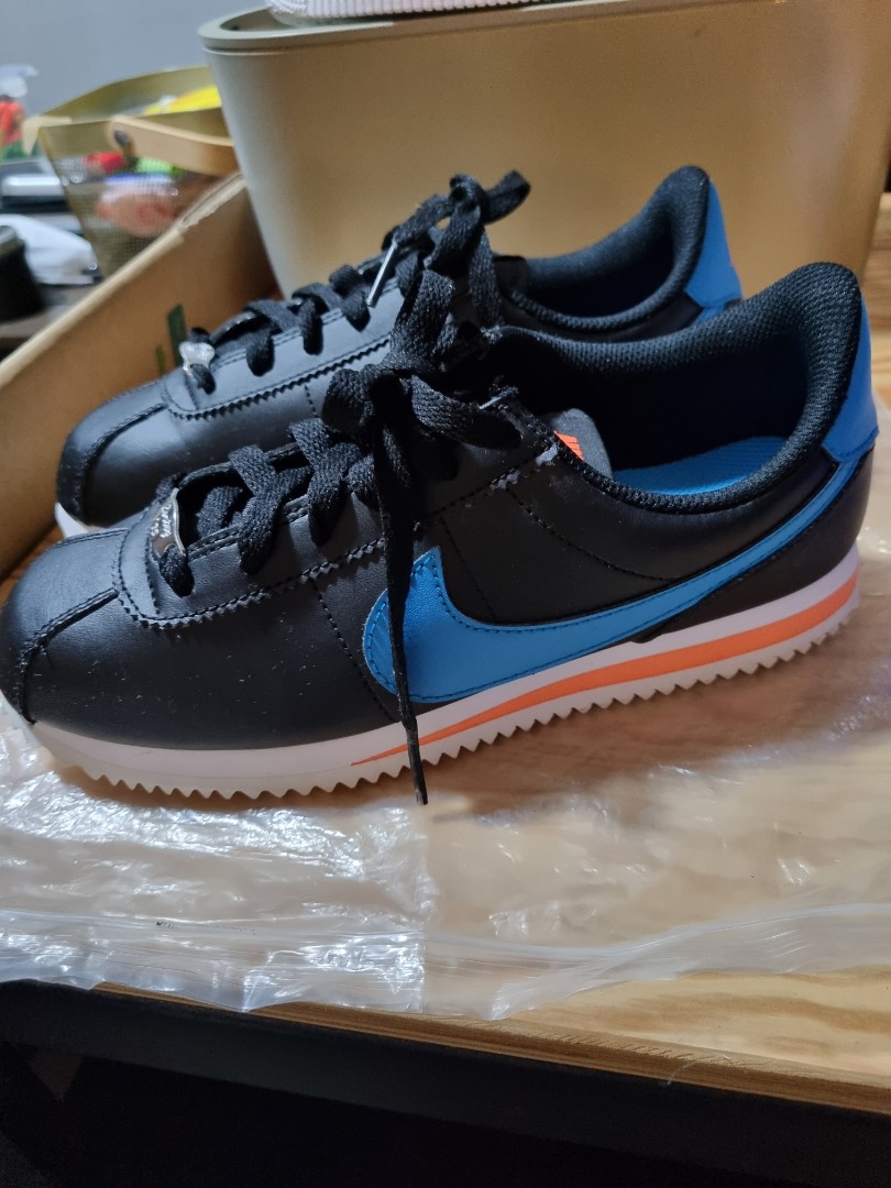 Nike 72 dark sale blue