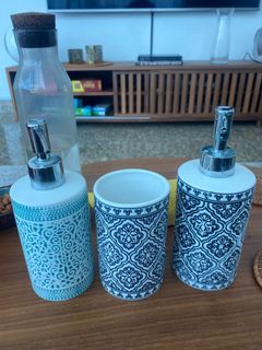 (Category: ) located in . Submitted by jwhh92 (Listing ID 1160345243, Image 1). Description: .