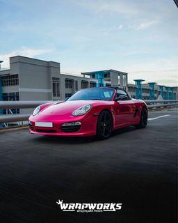 Porsche Glossy Pink Full Wrap