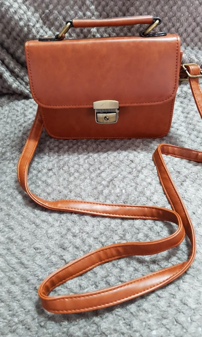 Pu leather sling bag outlet